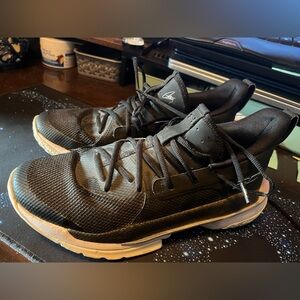 Under Armour Sneakers -Stef Curry 10.5